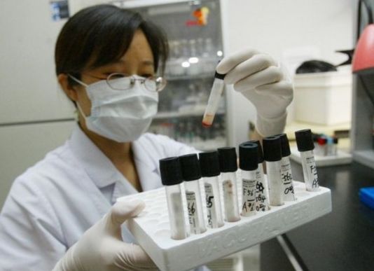 杭州怀孕期间怎么判断孩子生父是谁,杭州孕期亲子鉴定需要多少费用